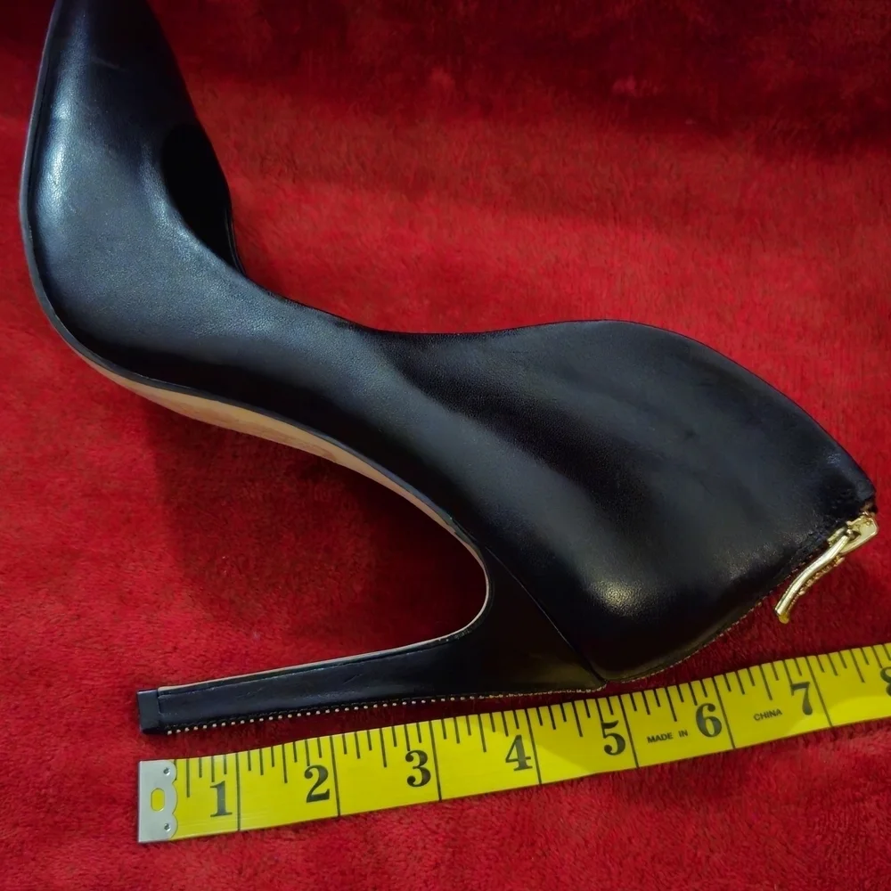 BCBGeneration Black Leather Heels with Gold Rear Zipper - Size 10M